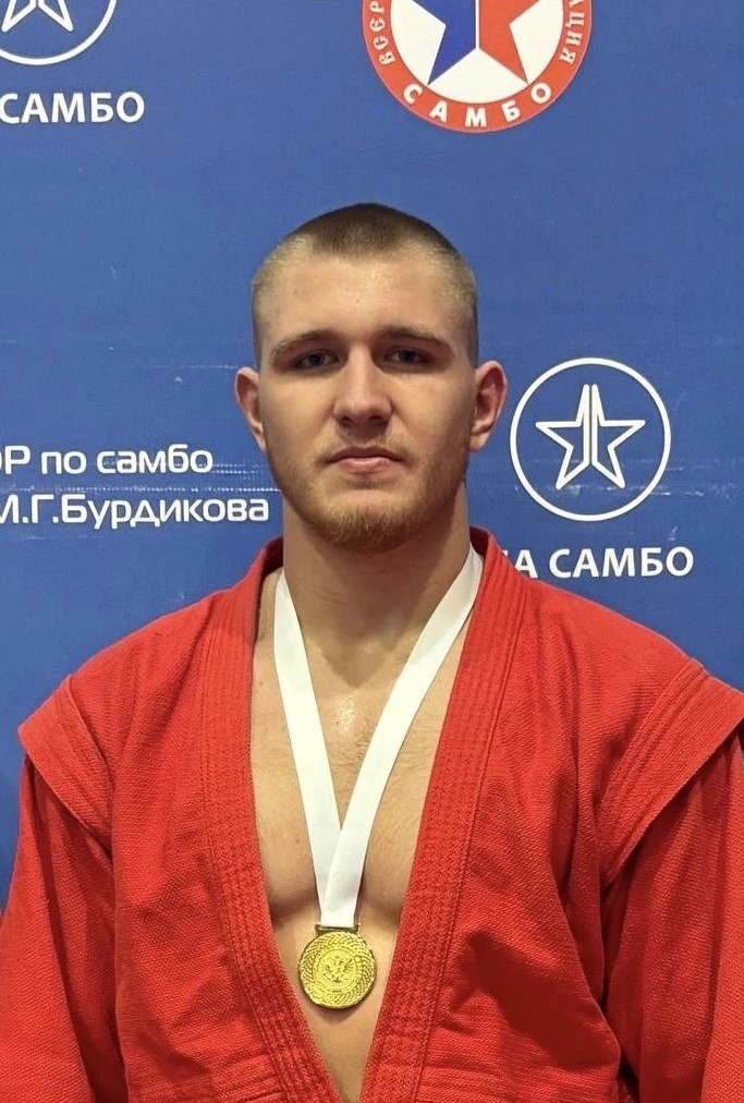 Нажмите для предварительного просмотра изображения ЖДАНОВ РОМАН